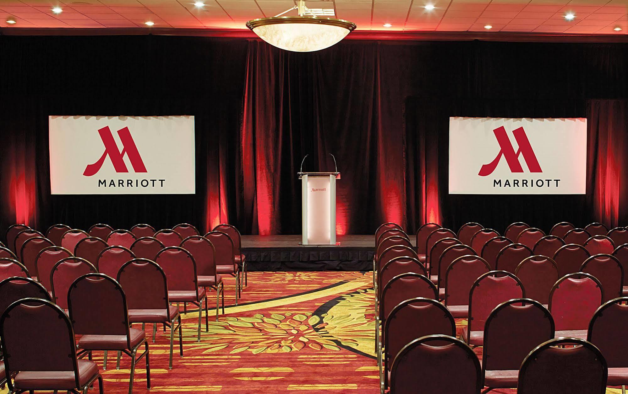 Marriott Cincinnati Northeast Мейсон Екстер'єр фото